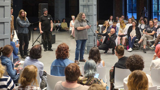 Poets in Moscow 'Free Language From the Captivity of Violence' - Vimarsana News
