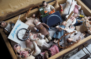 Reviving the Ancient Art of Russian Tree Ornaments - Vimarsana News