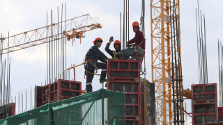 themoscowtimes.com - Moscow Times Reporter - As Wartime Slump Deepens, Russia's Construction Sector Is on Shaky Ground
