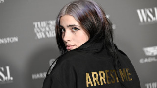 Xotin erini quchoqlaydi porno filmini onlayn tomosha qiling