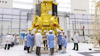 How Russia's Lunar Ambitions Came Crashing Down - Vimarsana News