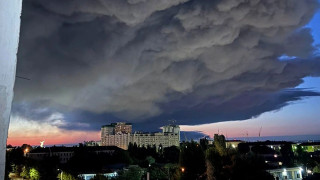 themoscowtimes.com - Ukraine Hits Wildberries Logistics Center and Energy Facility in Volgograd