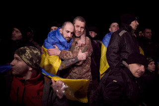 Russia, Ukraine Swap Hundreds of Prisoners in UAE Brokered Deal ...