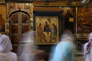 Putin Hands Over Historic Icon to Church - The Moscow Times - Vimarsana News