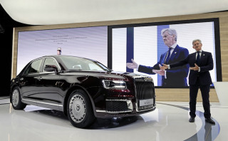 Russia Shows Off New Luxury Sedan, Putin Limousine - The Moscow Times