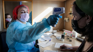 Moscow Official Slams Slow Vaccination, Lax Mask-Wearing as Coronavirus Cases Double - Vimarsana News