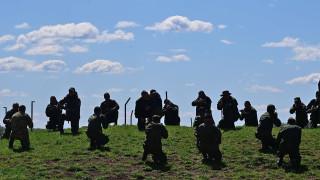 Russia Sentences 8 Mobilized Soldiers to Prison for Deserting in Ukraine - Vimarsana News