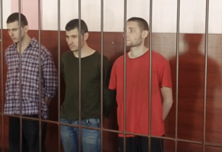 Russian-Installed Court Hands Heavy Jail Terms to 5 Ukrainian Soldiers - Vimarsana News