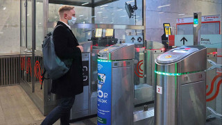 Moscow Metro Introduces 'World's First' Pay-by-Face System - Vimarsana News