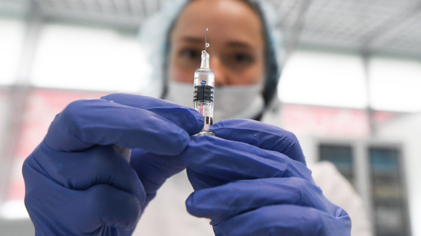 Russia Starts Testing Potential Coronavirus Vaccine - The Moscow Times