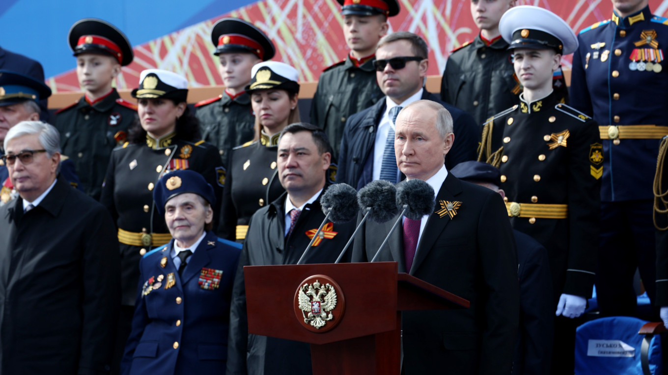 In Victory Day Speech Putin Says Russia s Future Depends On Troops 