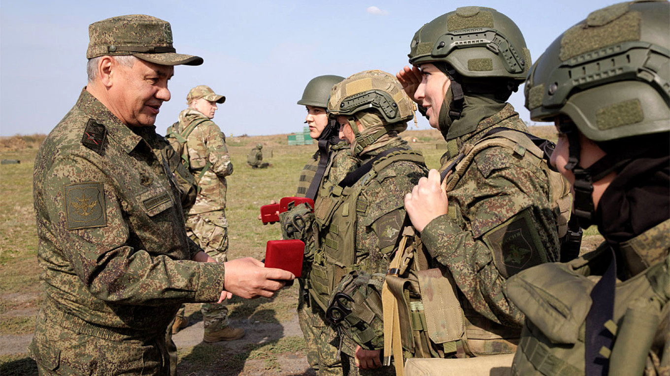 Will Russia Send Women Into Combat In Ukraine? - The Moscow Times