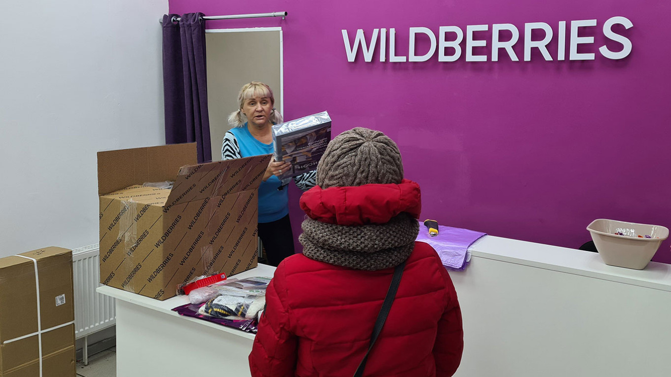 Strikers Force Russian E-Commerce Giant Wildberries to Rethink New