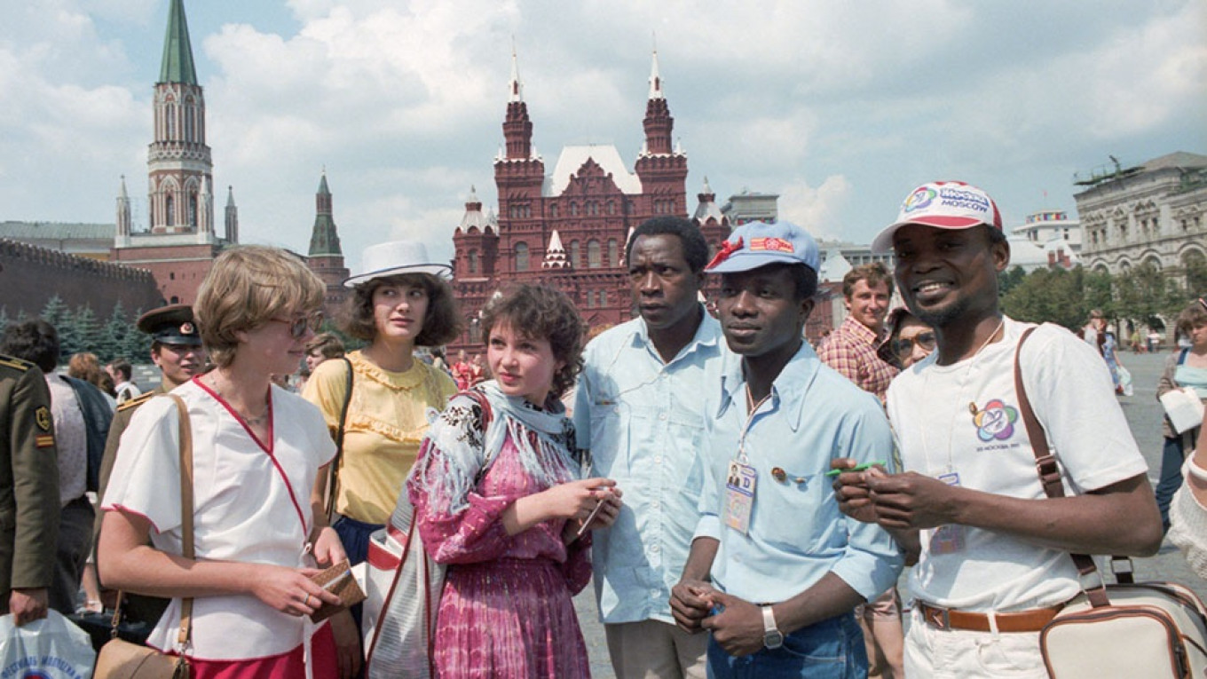 Russias World Cup Sparks Old Fears of Abandoned Mothers and Festival Children