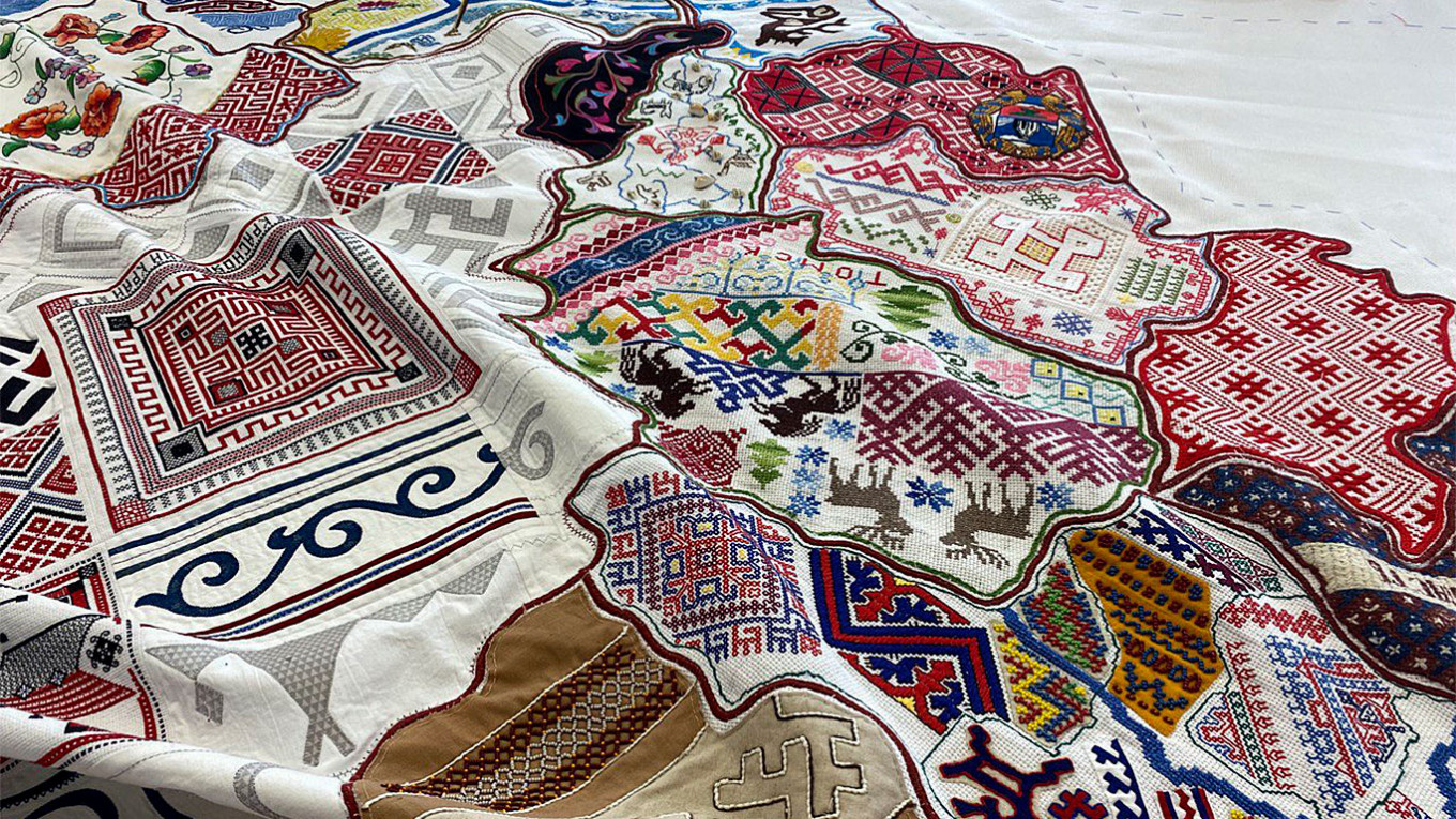 Artists Map Russia's Regions in Folk Embroidery - The Moscow Times