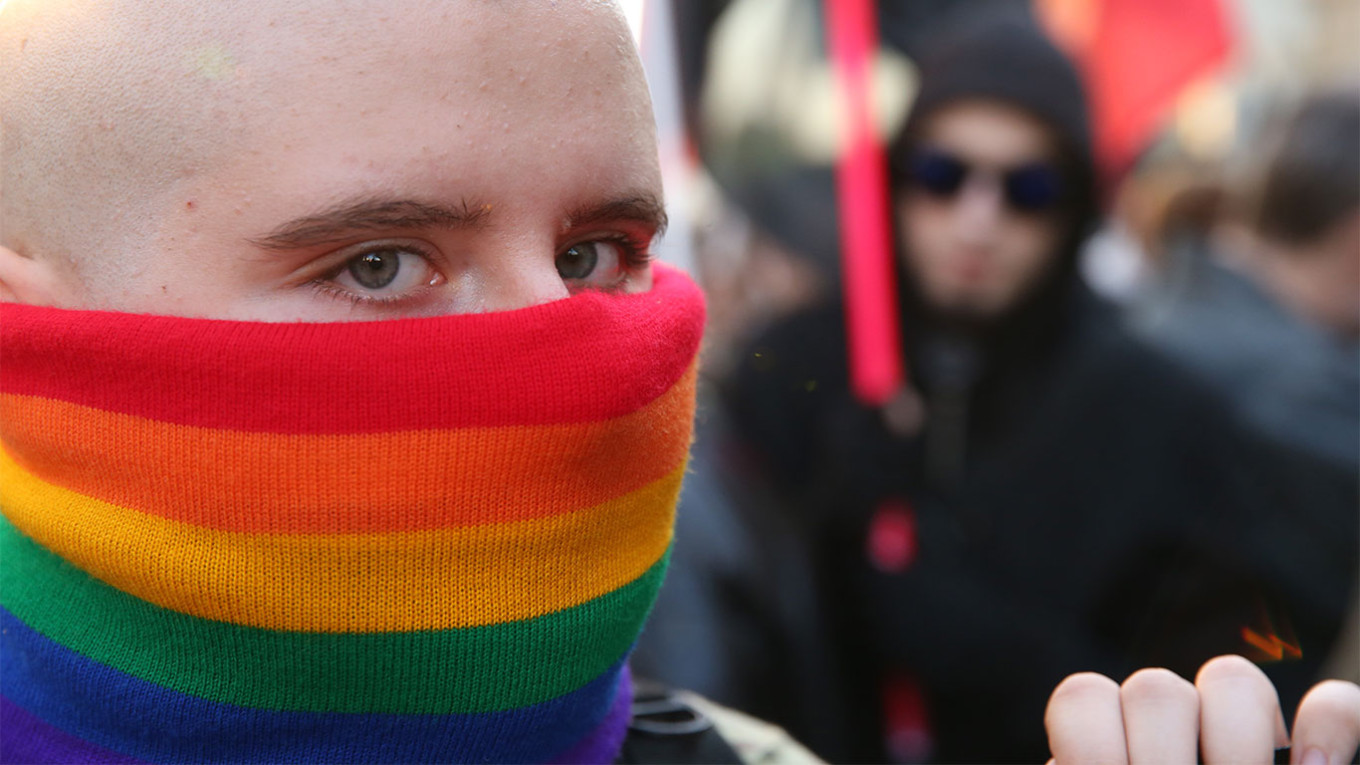 Anti-Gay Law to Push Russias LGBT Community Into the Shadows, Activists Warn picture