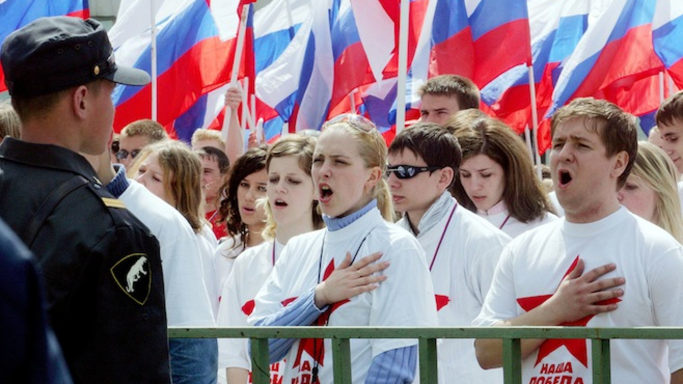 What are the lyrics to Russia's national anthem, and what do they