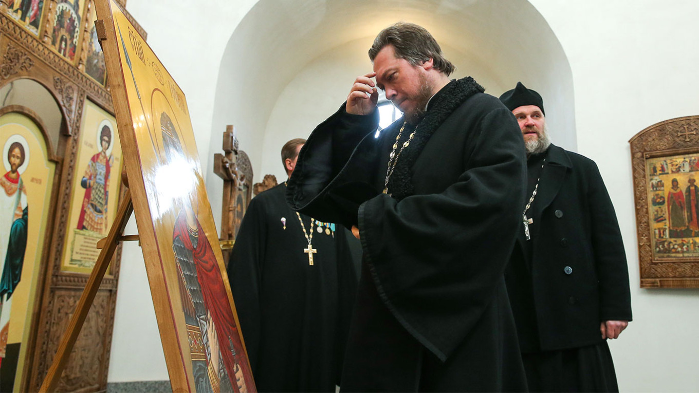 Russian Military Priest Killed in Ukraine After Encouraging Women to ...