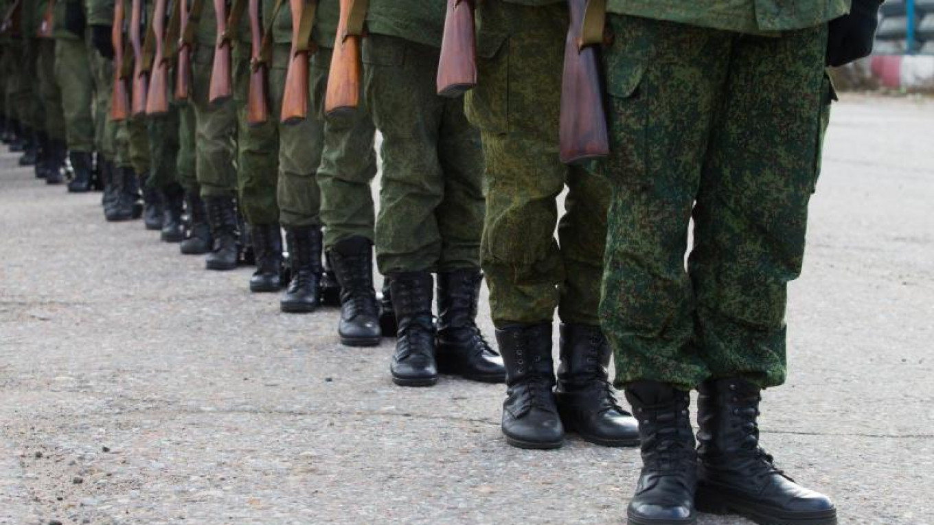 Defense Ministry to Bury 1,000 Russian Soldiers in 4 Years