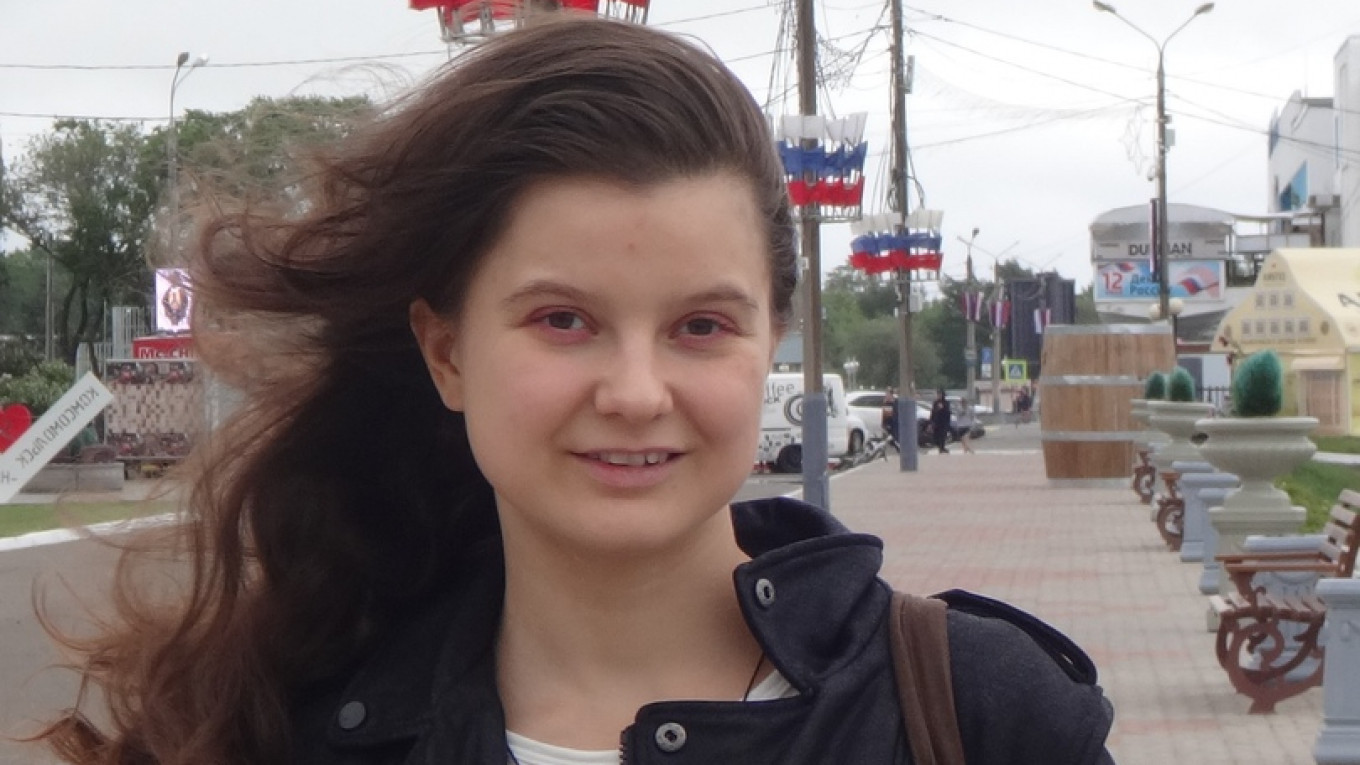 Russia Hands 4th Porn Charge To LGBT Activist Tsvetkova Over Vulva
