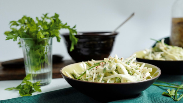 KOREAN CARROT GRATER SALAD White + Recipe RUSSIAN UKRAINIAN GRATER SLICER