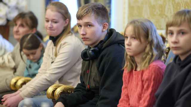 Russia Returns 11 Children to Ukraine After Qatari Mediation
