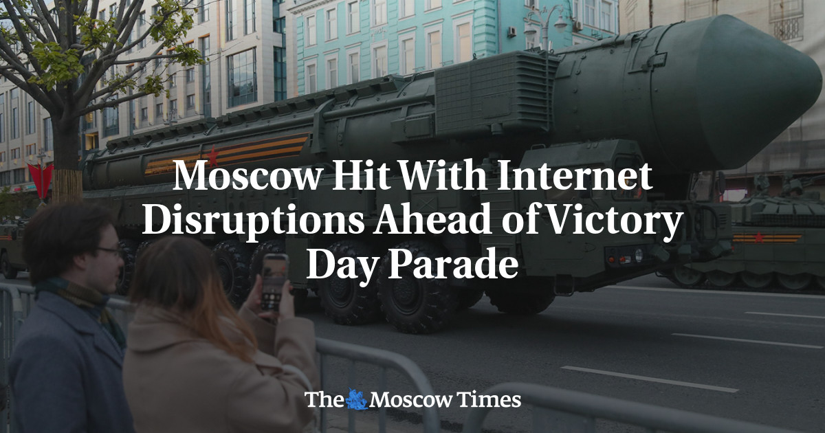 Moscow Hit With Internet Disruptions Ahead of Victory Day Parade