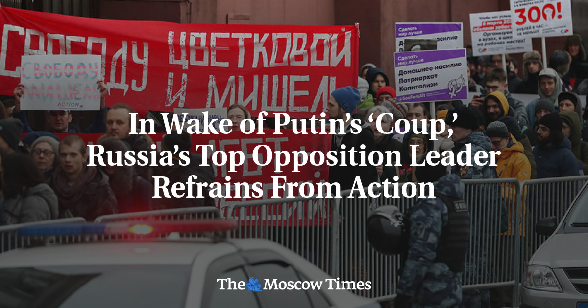Setelah ‘kudeta’ Putin, pemimpin oposisi utama Rusia menahan diri untuk tidak bertindak