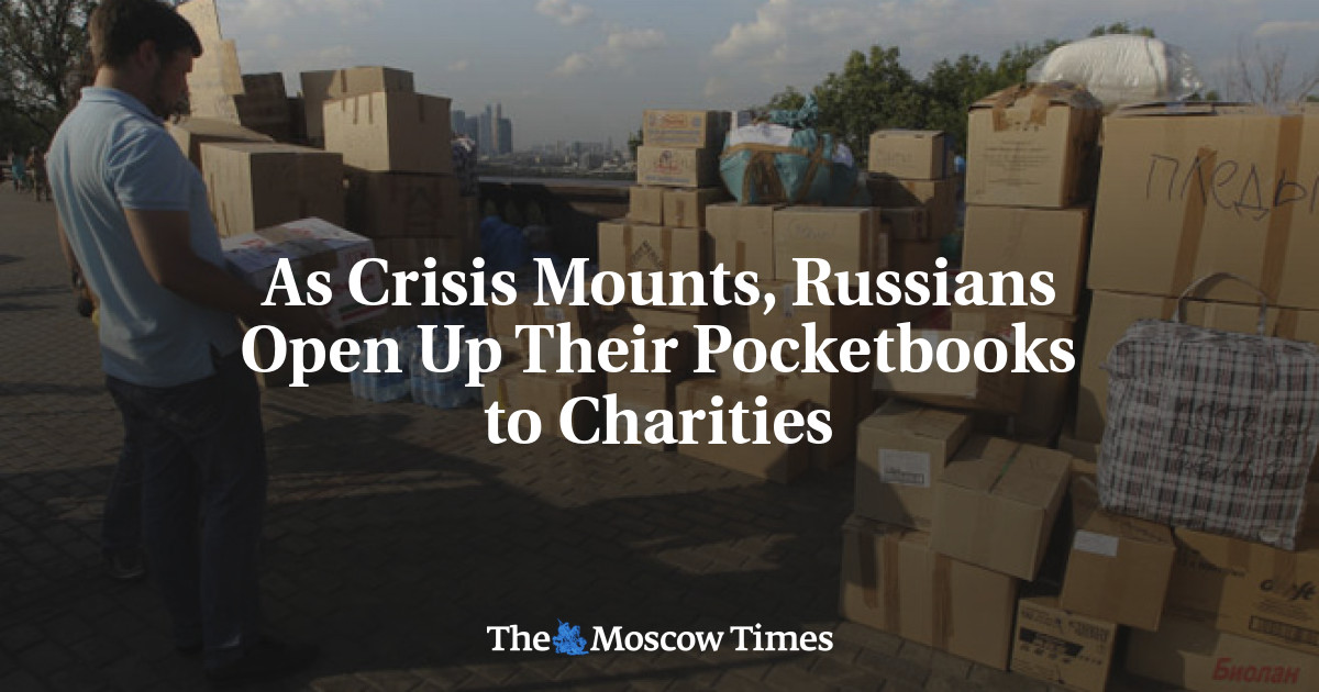 Ketika krisis semakin parah, masyarakat Rusia membuka dompet mereka untuk kegiatan amal
