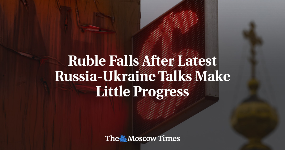 Ruble Falls After Newest Russia-Ukraine Talks Make Little Growth – The Moscow Occasions