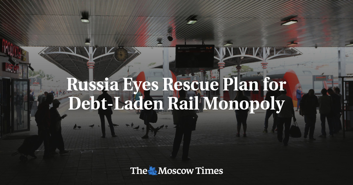 Russia Eyes Rescue Plan for Debt-Laden Rail Monopoly