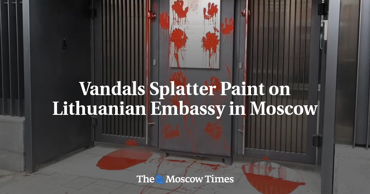 Vandals Splatter Paint on Lithuanian Embassy in Moscow