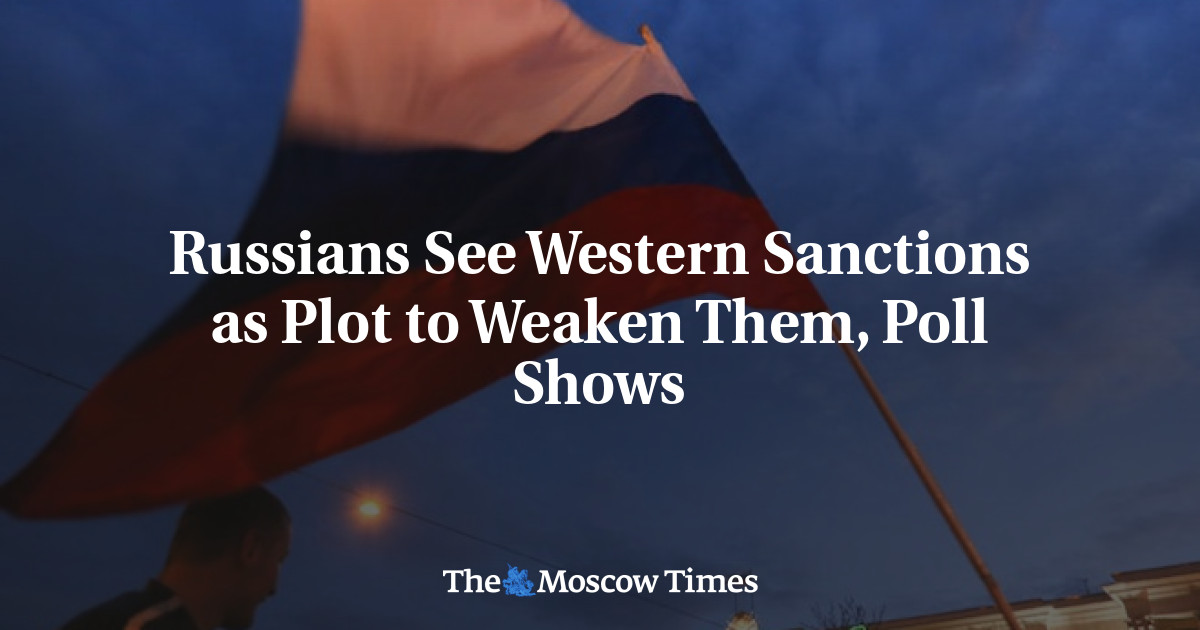 Rusia melihat sanksi Barat sebagai konspirasi untuk melemahkan mereka, jajak pendapat menunjukkan