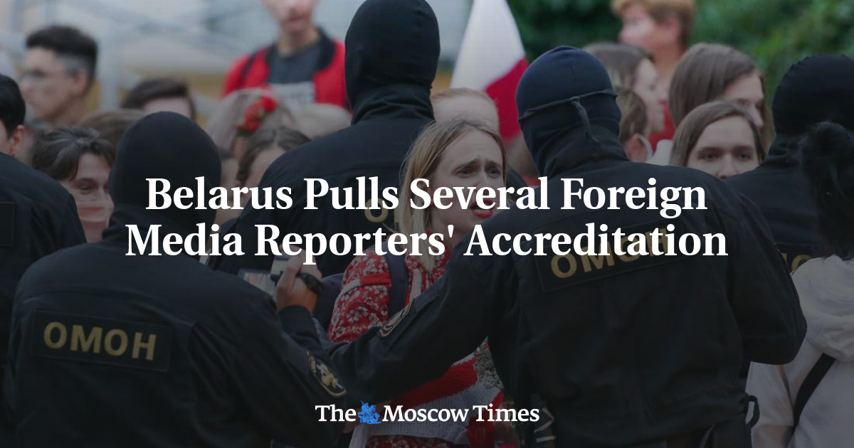 Belarus menarik akreditasi dari beberapa wartawan media asing
