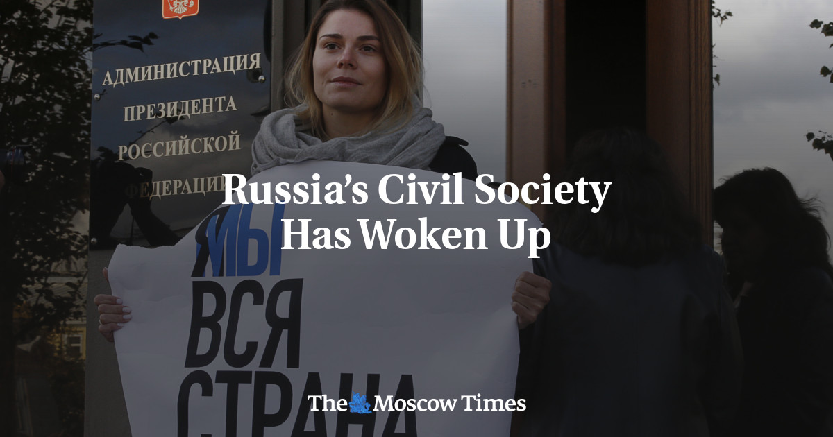 Masyarakat sipil Rusia telah terbangun