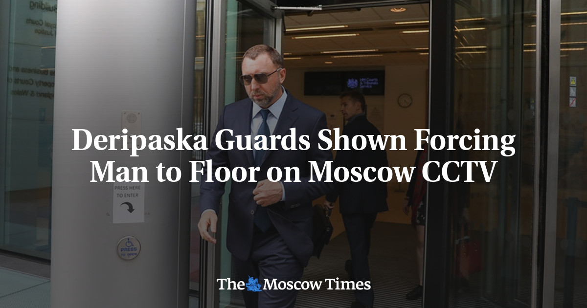 Penjaga Deripaska terlihat memaksa pria itu turun ke lantai di CCTV Moskow