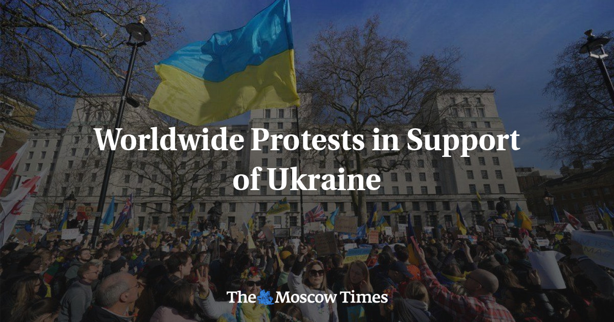 Protes global untuk mendukung Ukraina