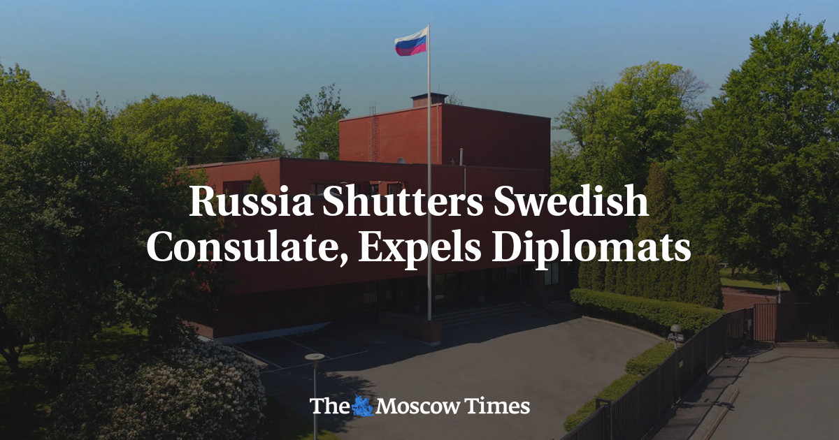 Россия закрывает посольство Швеции, высылает дипломатов