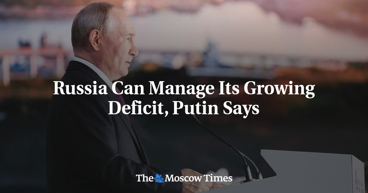 Russia Can Manage Its Growing Deficit, Putin Says