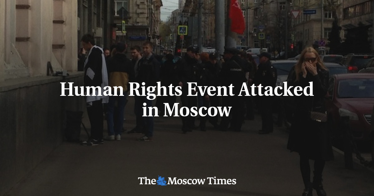 Peristiwa hak asasi manusia diserang di Moskow