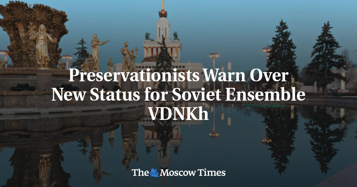 Konservator memperingatkan status baru ansambel Soviet VDNKh