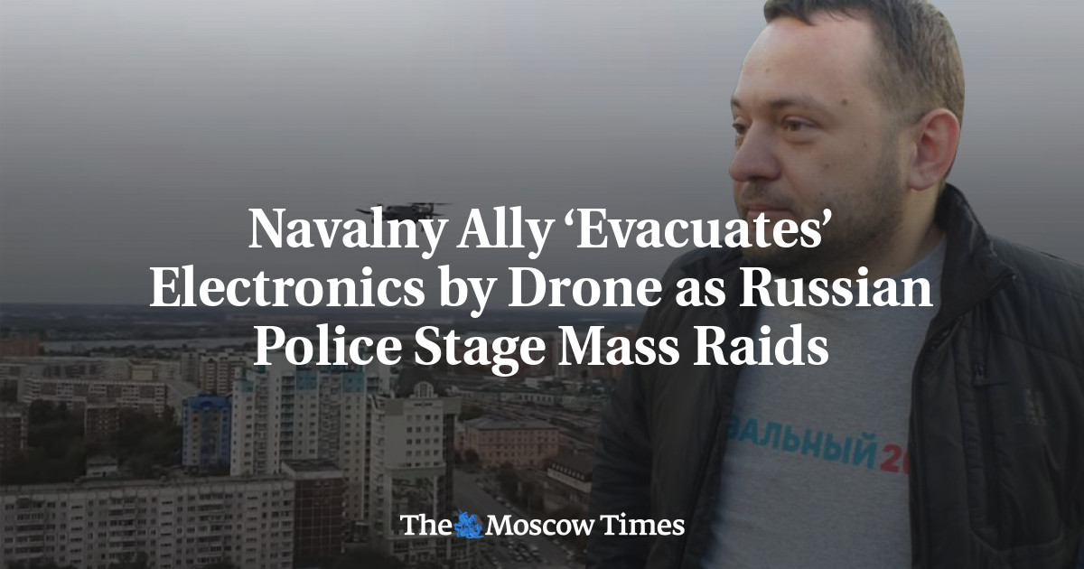 Navalny Ally ‘Evakuasi’ Barang Elektronik dengan Drone saat Polisi Rusia Melakukan Serangan Massal