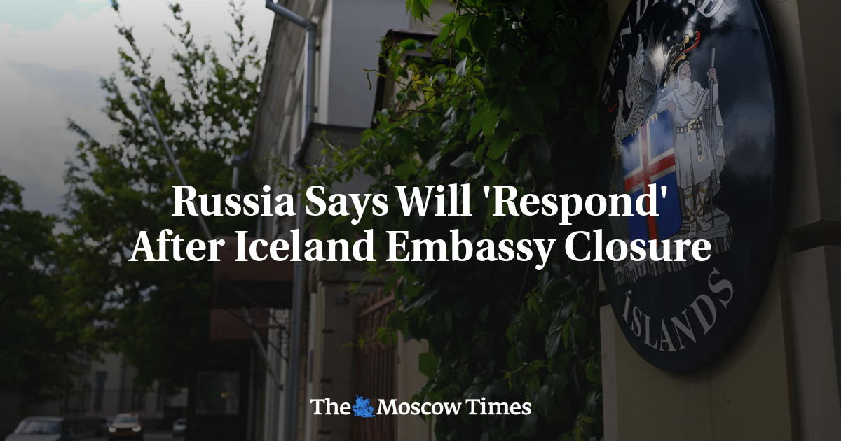 Россия заявила, что ответит после того, как Исландия закроет посольство