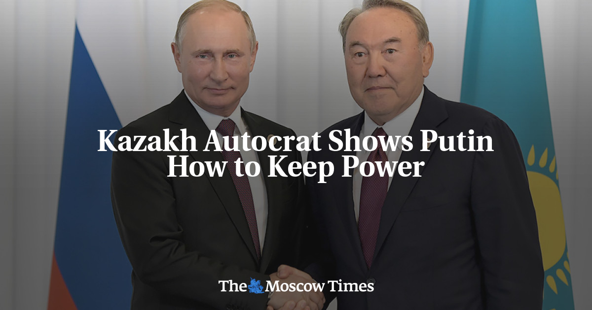 Otokrat Kazakh Menunjukkan Cara Mempertahankan Kekuasaan kepada Putin
