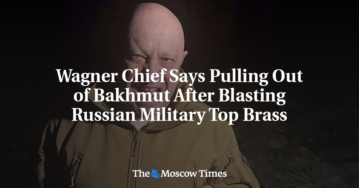 Pemimpin Wagner mengatakan dia menarik diri dari Bakhmut setelah menembak petinggi militer Rusia