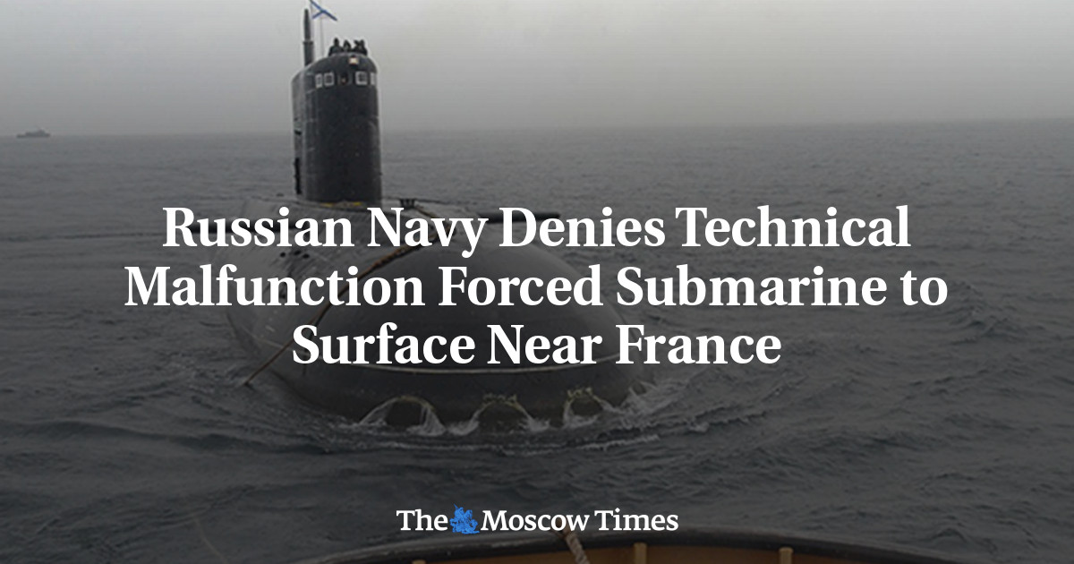 Russian Navy Denies Technical Malfunction Forced Submarine to Surface Near France
