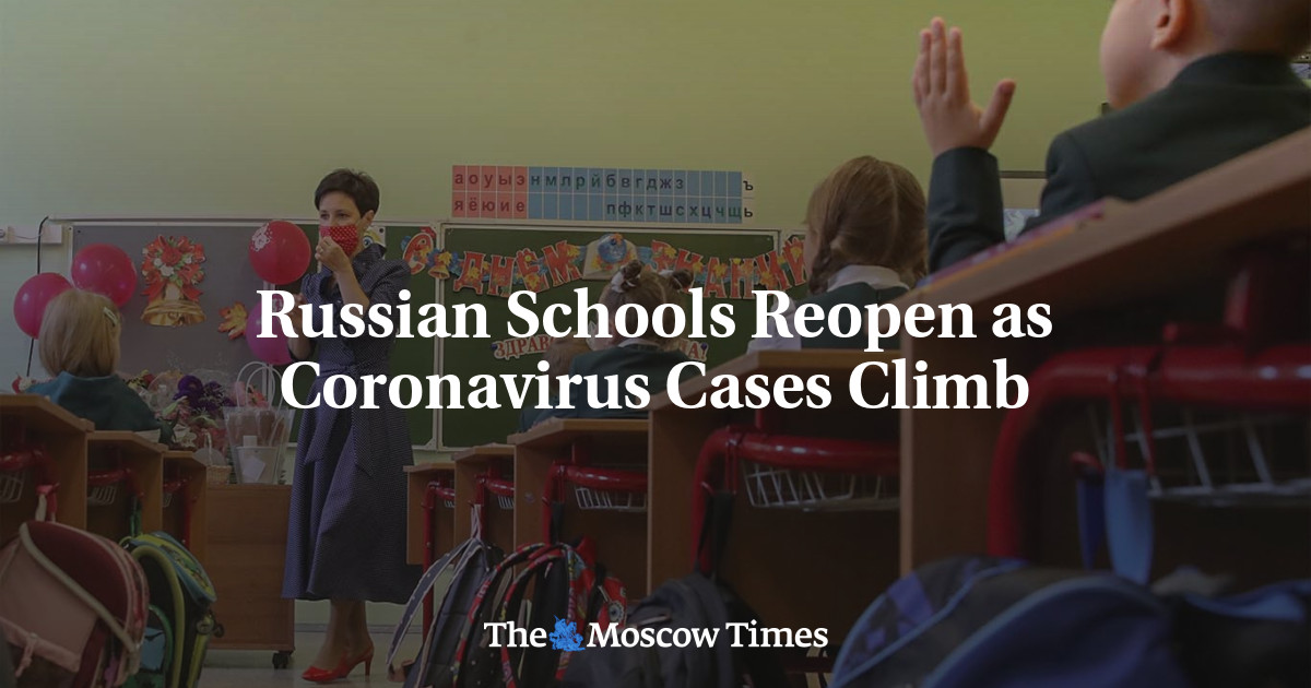 Sekolah-sekolah di Rusia dibuka kembali seiring meningkatnya kasus virus corona