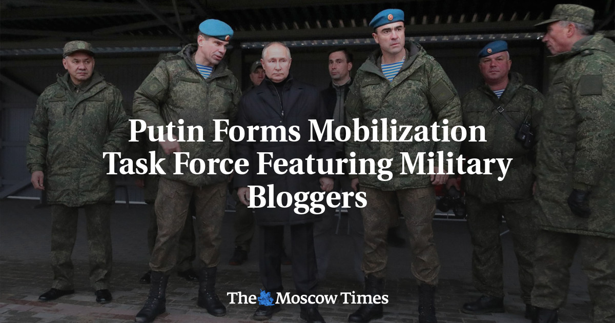 Путин формирует мобилизационную группу с военными блогерами