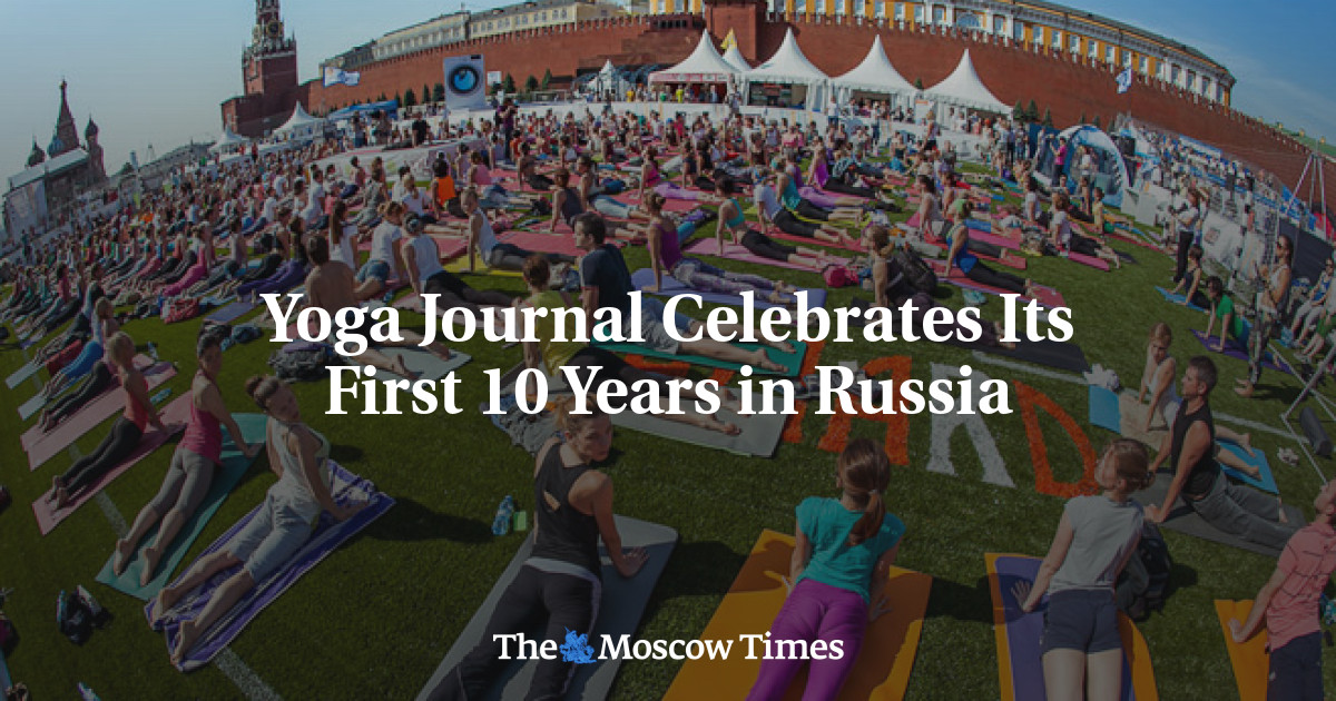 Yoga Journal merayakan 10 tahun pertamanya di Rusia