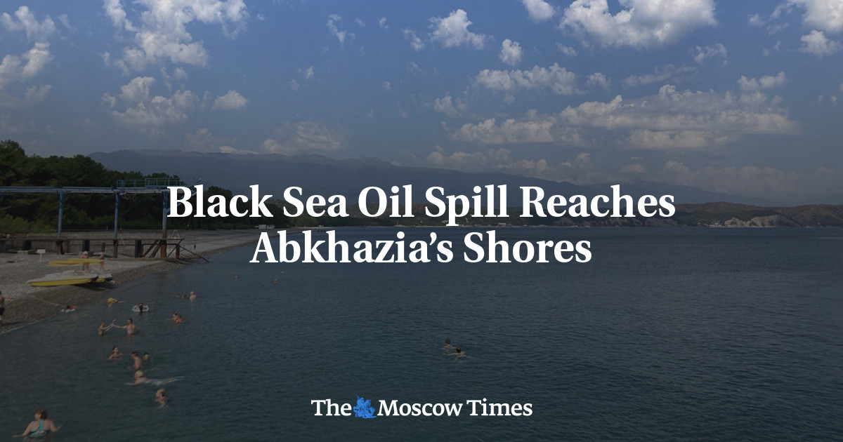 Black Sea Oil Spill Reaches Abkhazia’s Shores